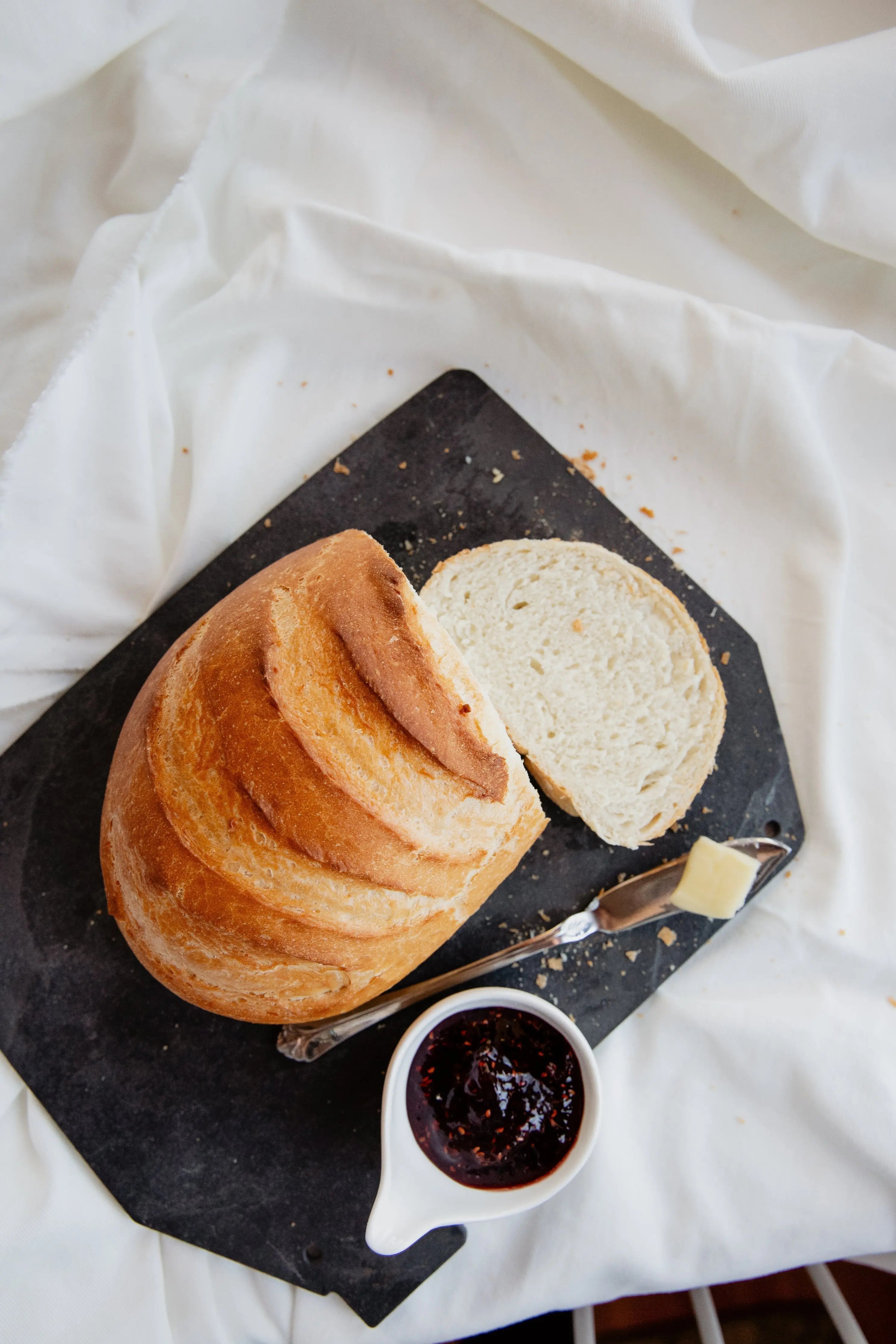 🍞 Carbs Aren’t the Enemy — Unpacking the Real Story - Stay Real Food Inc.